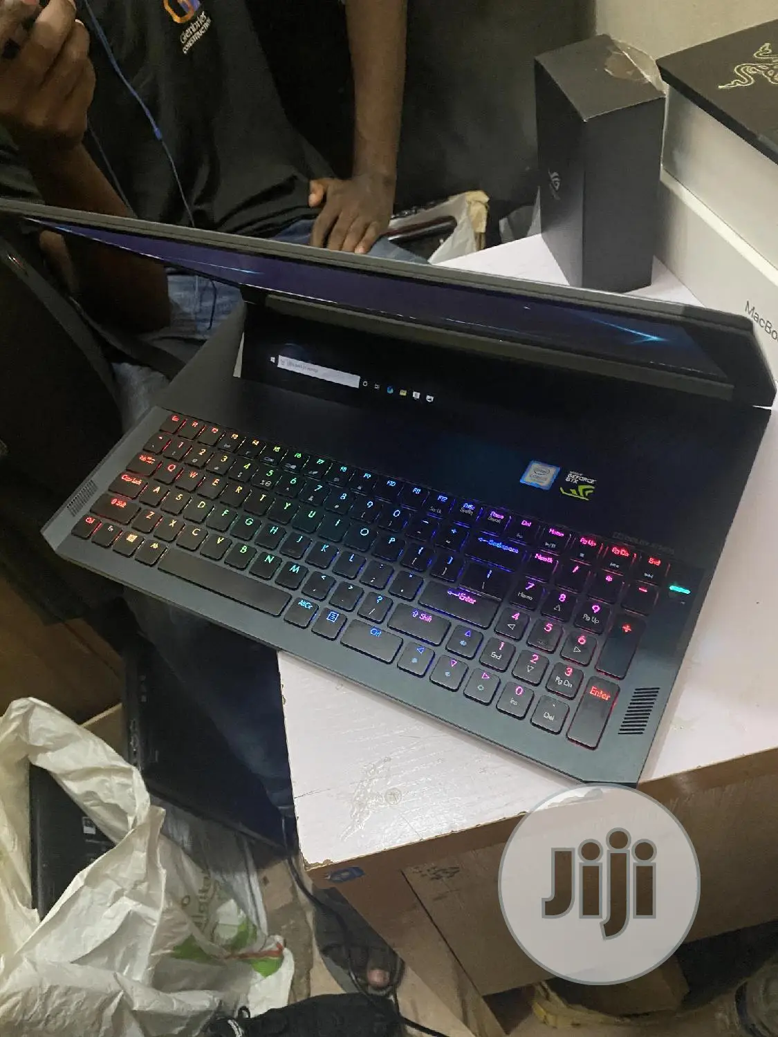 Laptop Acer Predator Triton 700 32GB Intel Core I7 SSHD (Hybrid) 1.5T