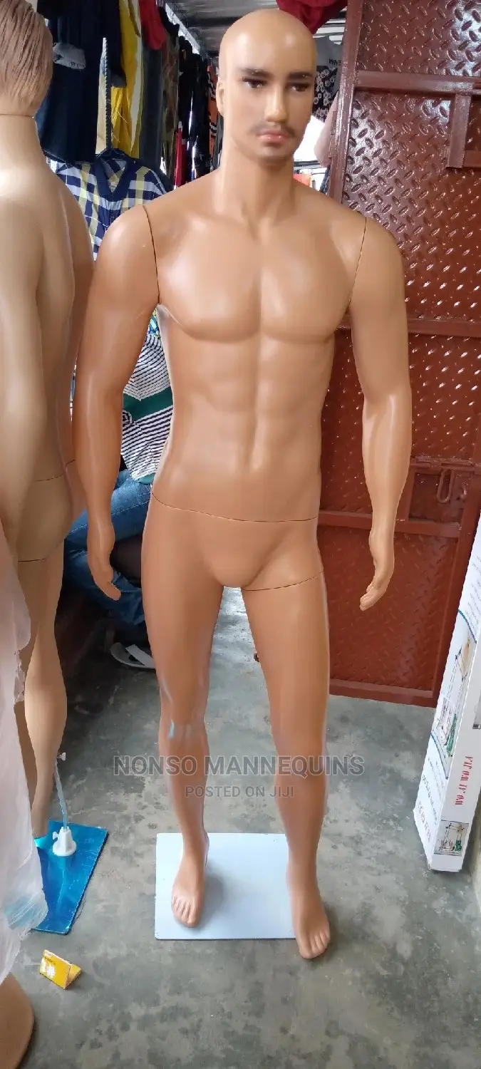 B20 Huge Male Plastic Full Body Display Mannequins