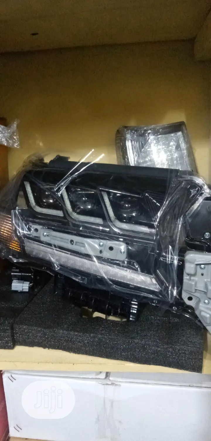 Head Lamp Toyota Land Cruiser 2020/21 Model