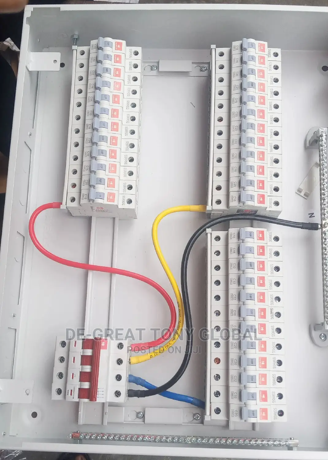 D12 3phase Distribution Board Havell