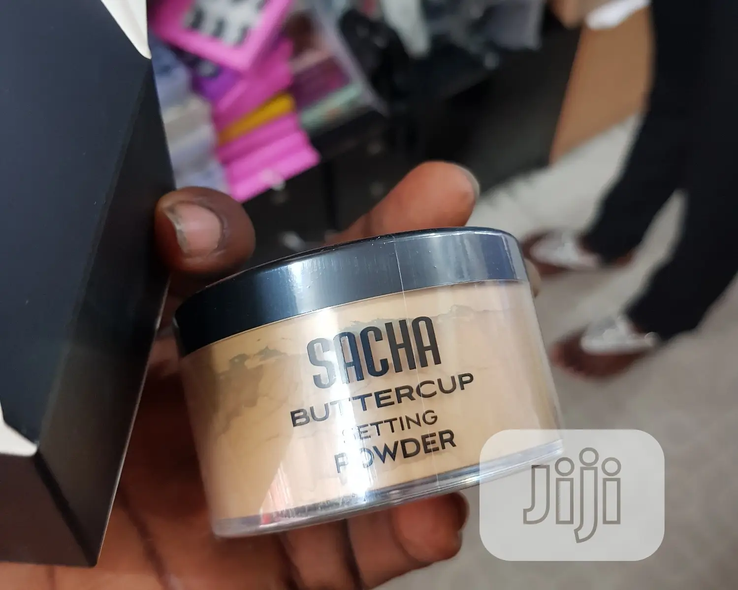 Sacha Buttercup Loose Powder