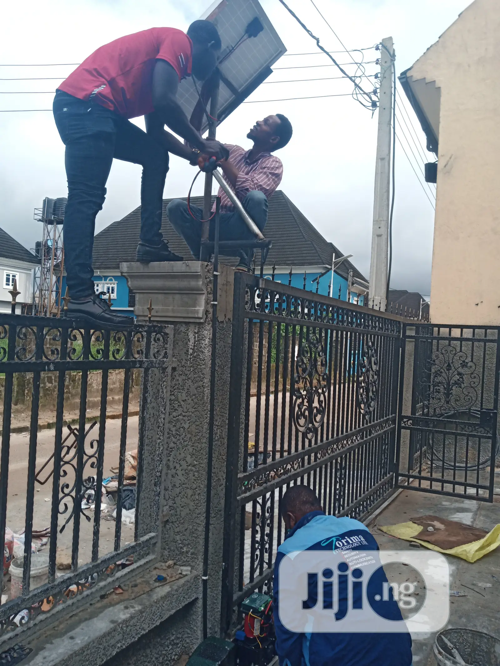 Automated Gate Installation