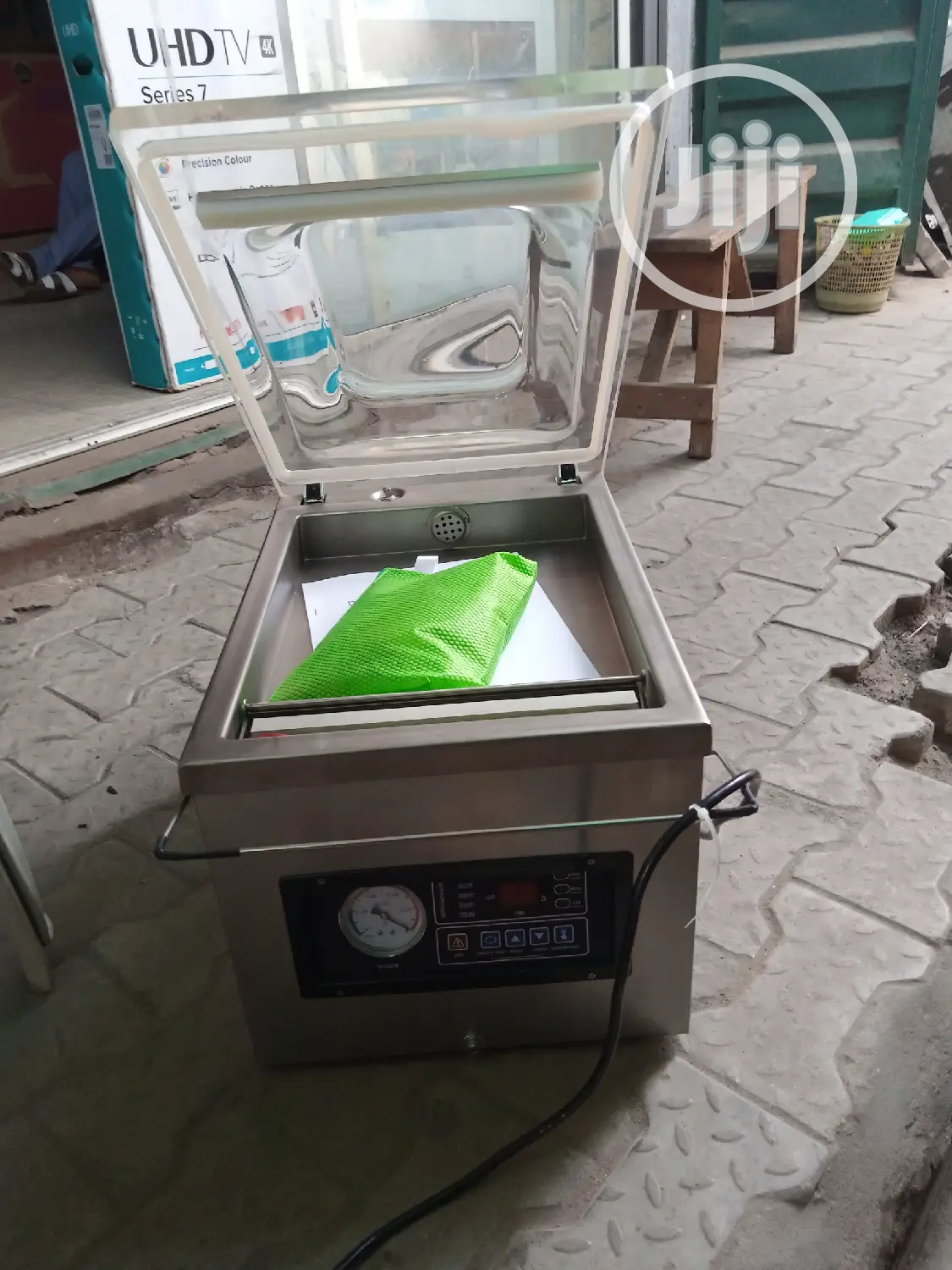 Vacuum Sealer