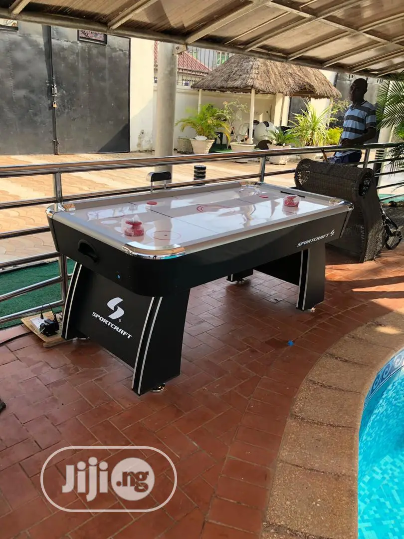 Standard Air Hockey