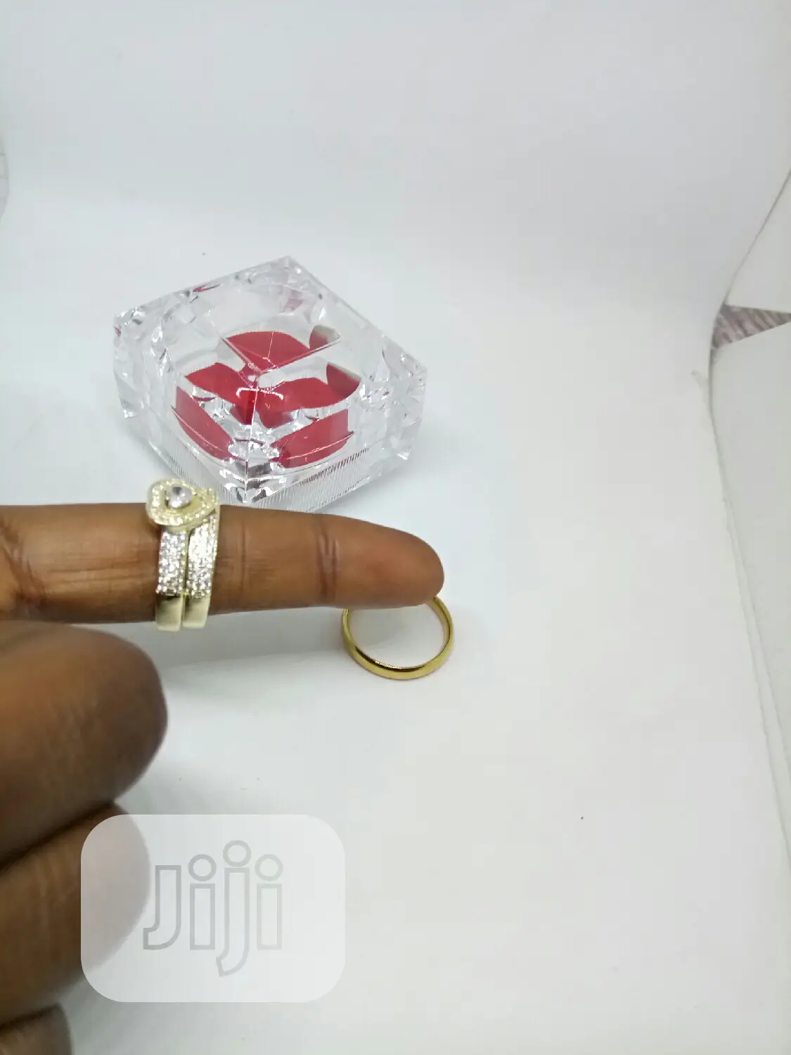 Vee Zircon Heart Couple's 3 Set of Wedding Ring