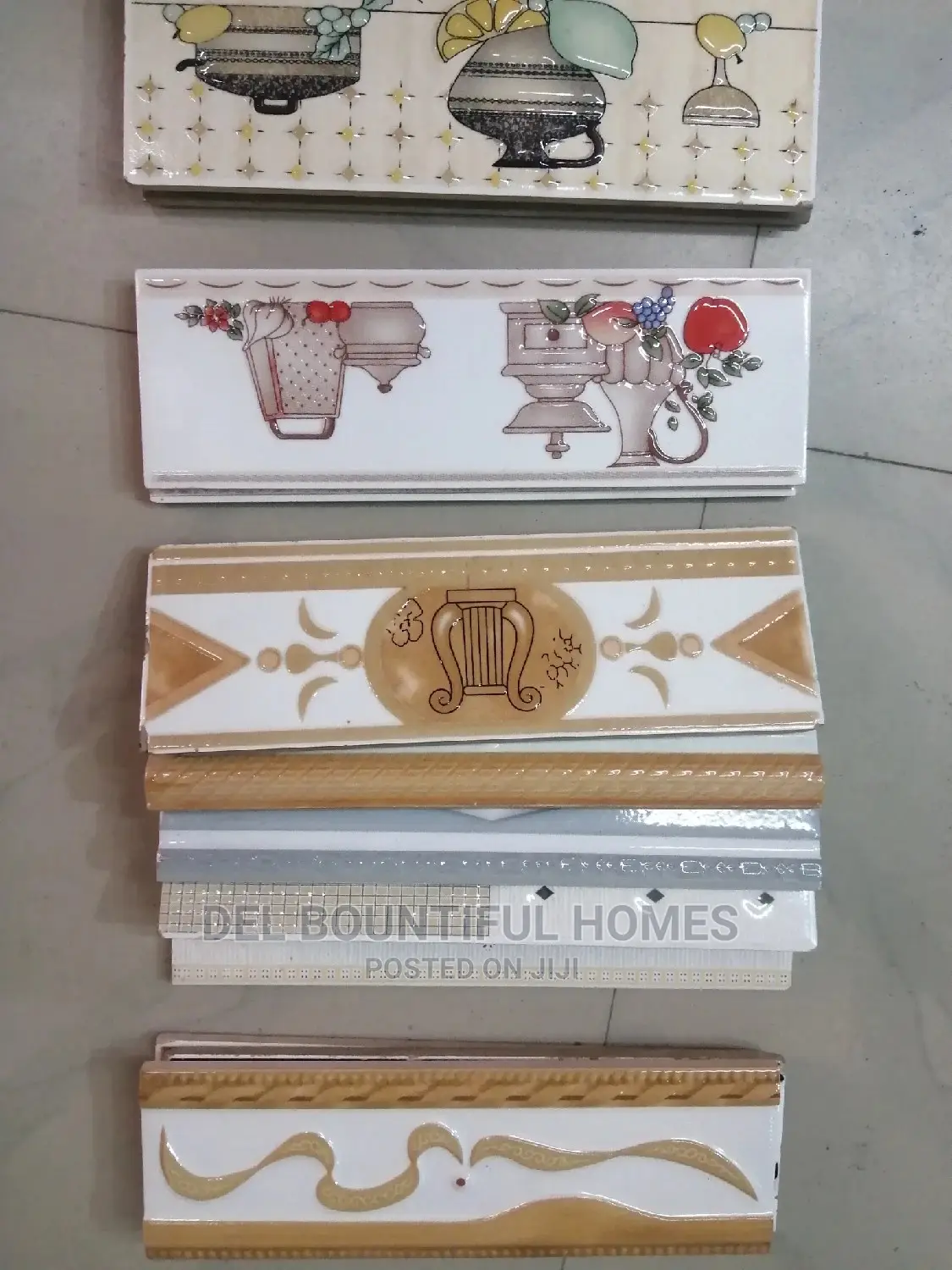 Sketting for Tiles