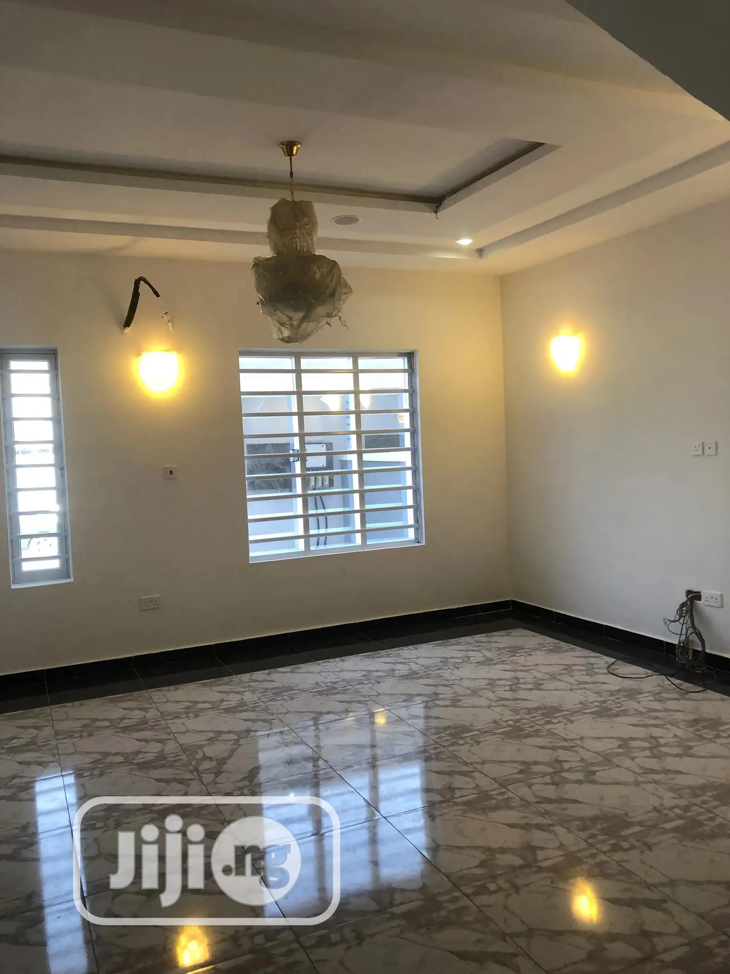 Furnished 3bdrm Block of Flats in Surulere for rent