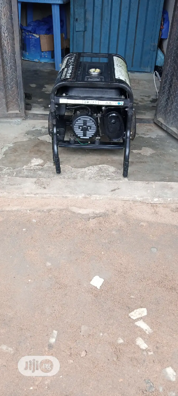 Fairly Used 3.1kva Sumec Firman Fpg3800 Generator +D Receipt