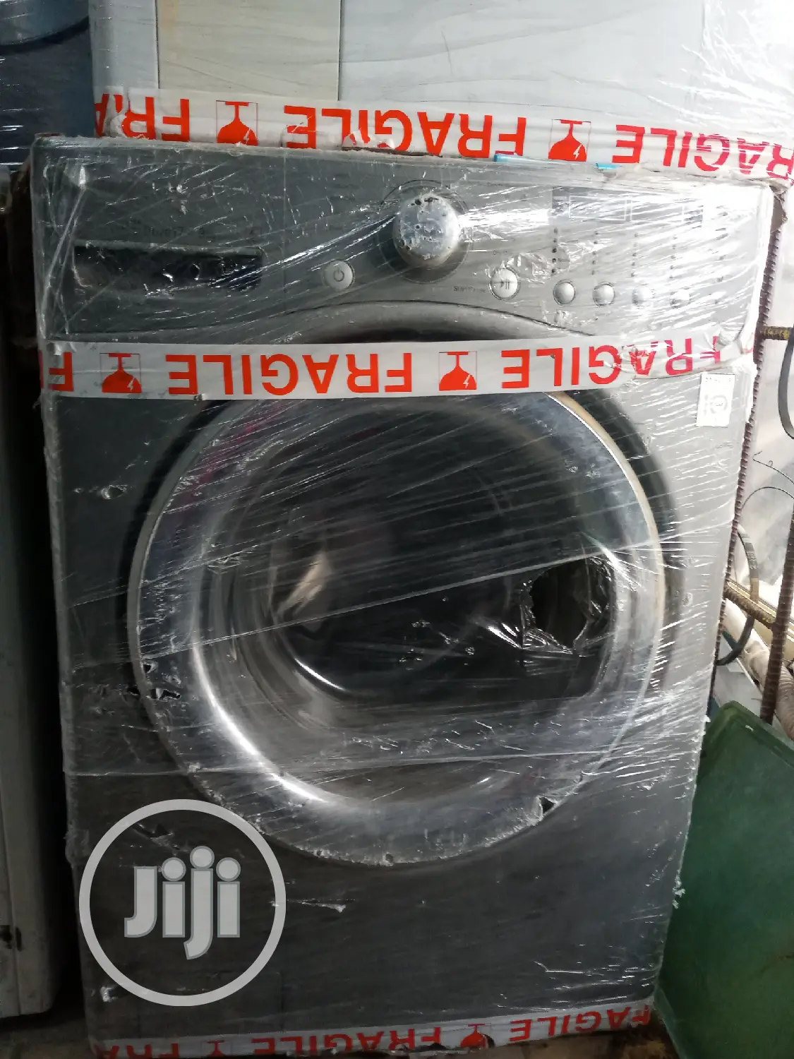 17/9kg Washine Machine. Uk First Grade and Working Machine