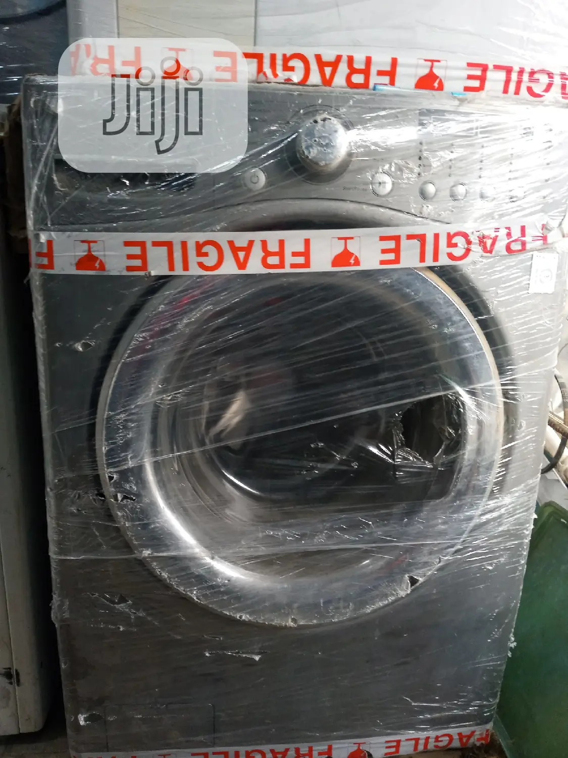 17/9kg Washine Machine. Uk First Grade and Working Machine