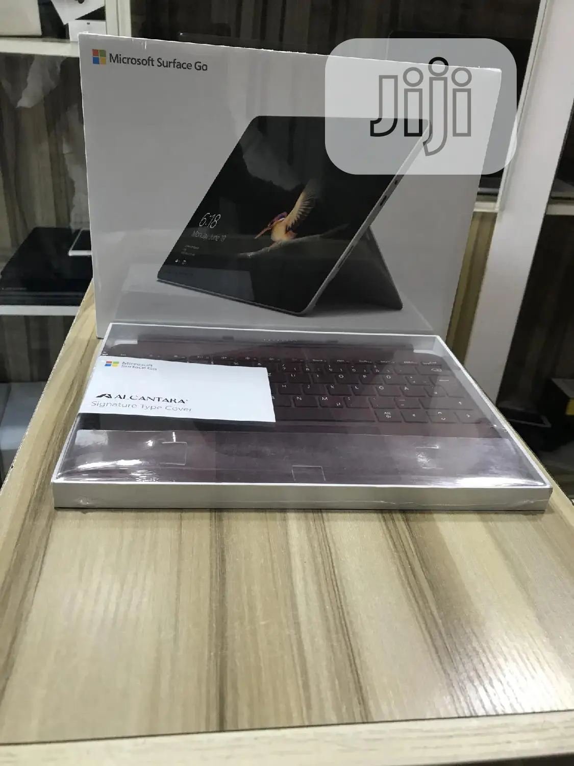 New Laptop Microsoft Surface Pro 8GB Intel Pentium SSD 128GB