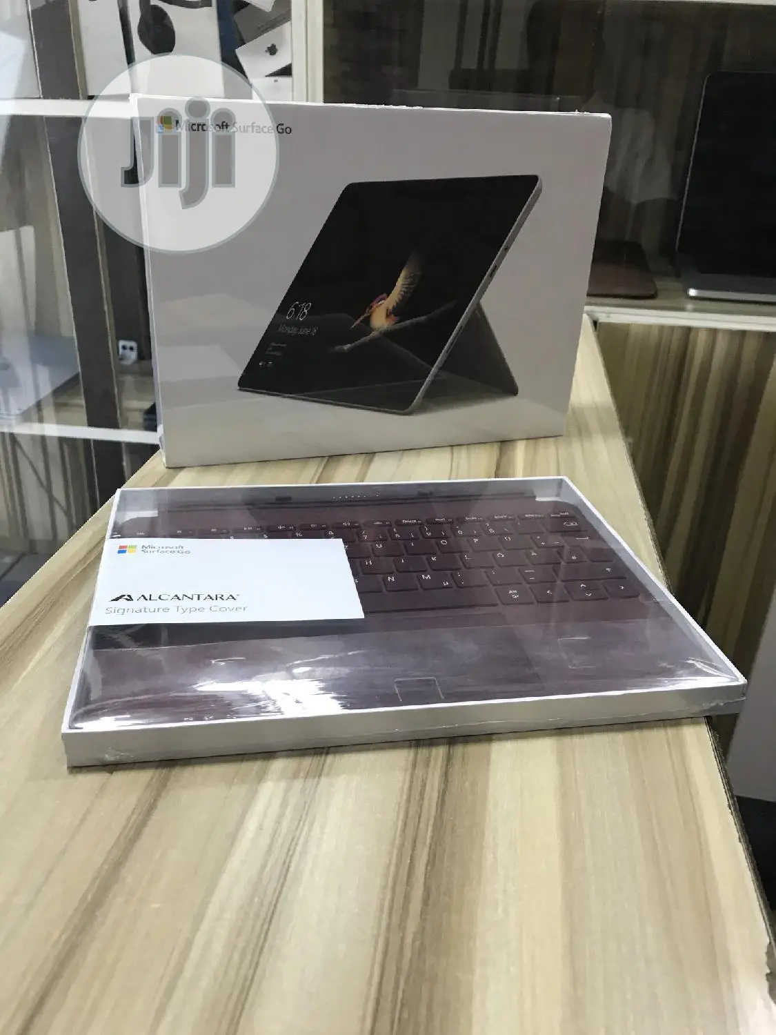 New Laptop Microsoft Surface Pro 8GB Intel Pentium SSD 128GB