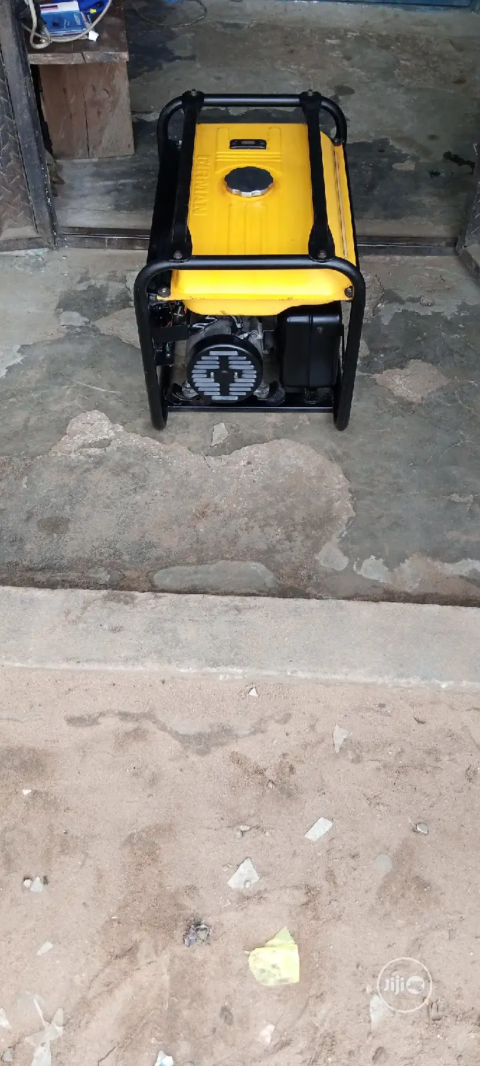 4 Months Old 2.7KVA SUMEC FIRMAN SPG2900 Copper Generator