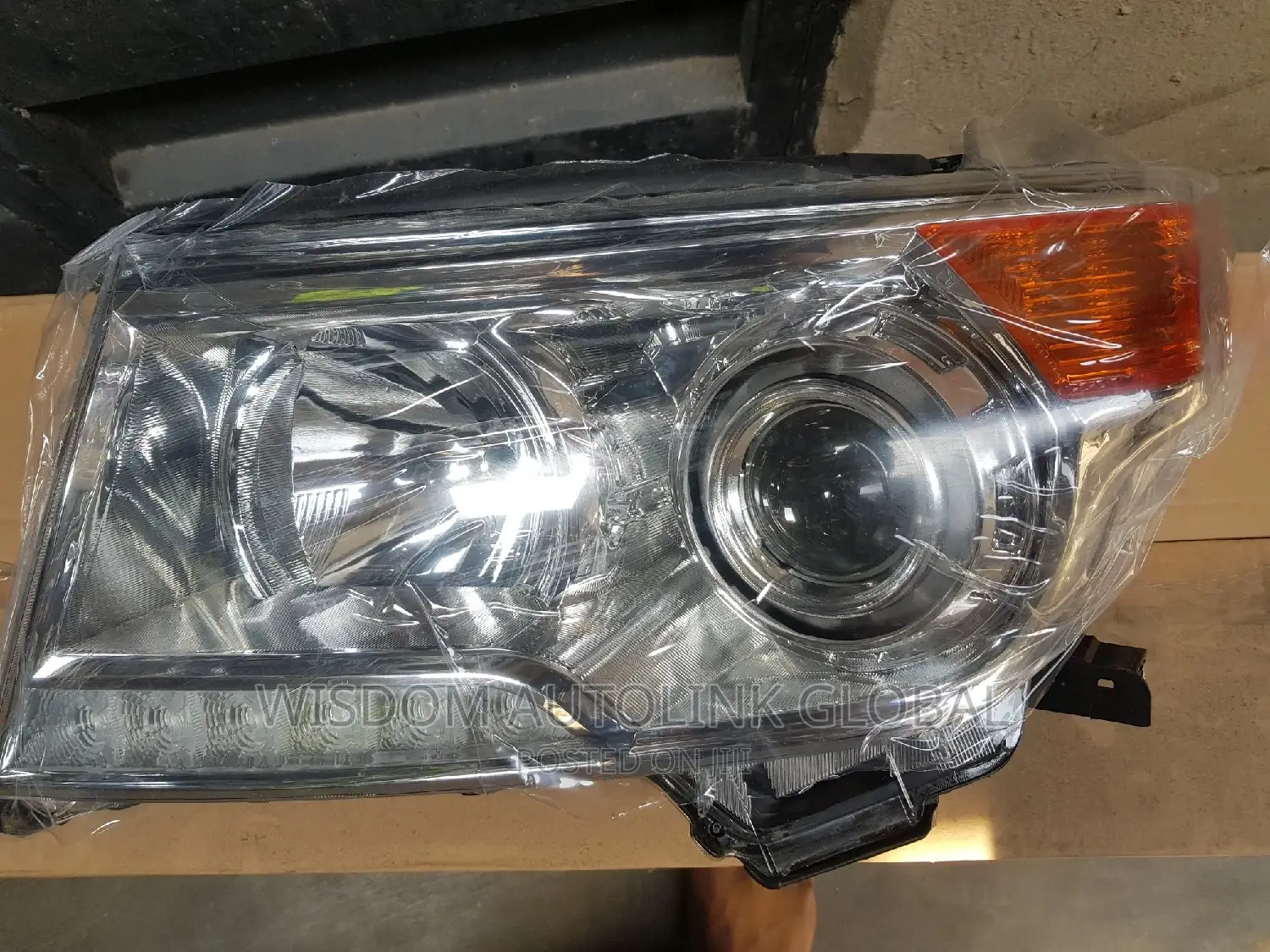 Headlights for Toyota Land Cruiser 2012/2015