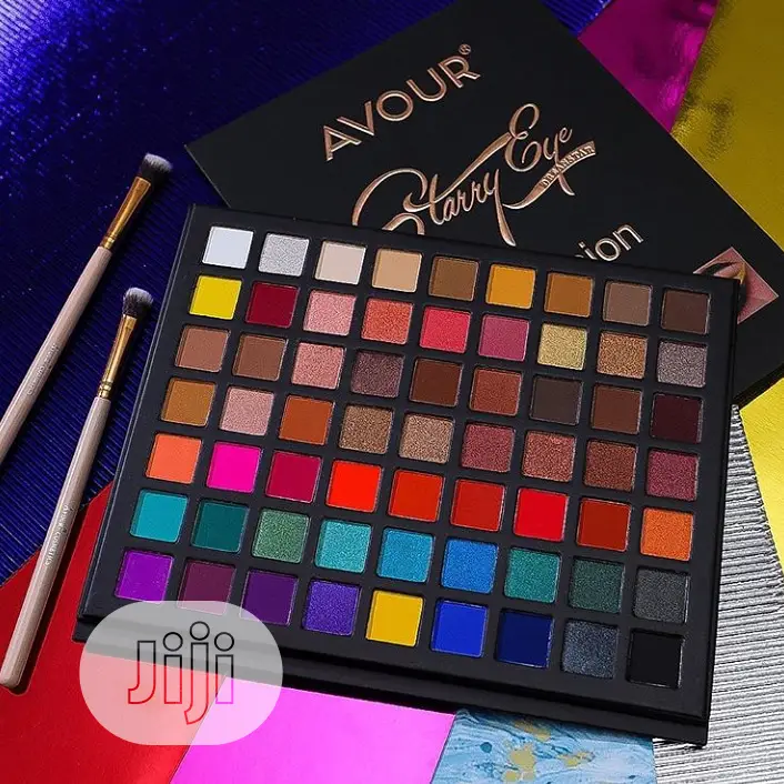 Avour Pallet Eyeshadow.