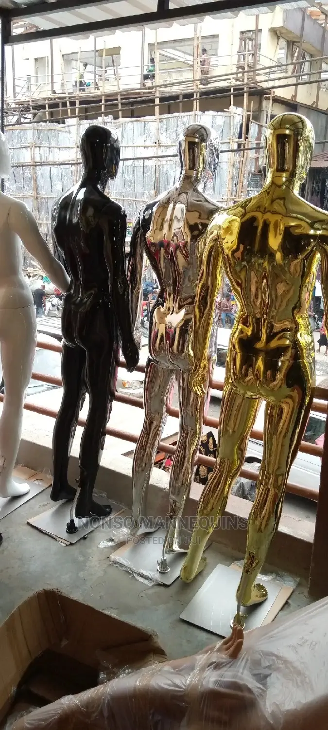 Chrome Male Faceless Mannequins