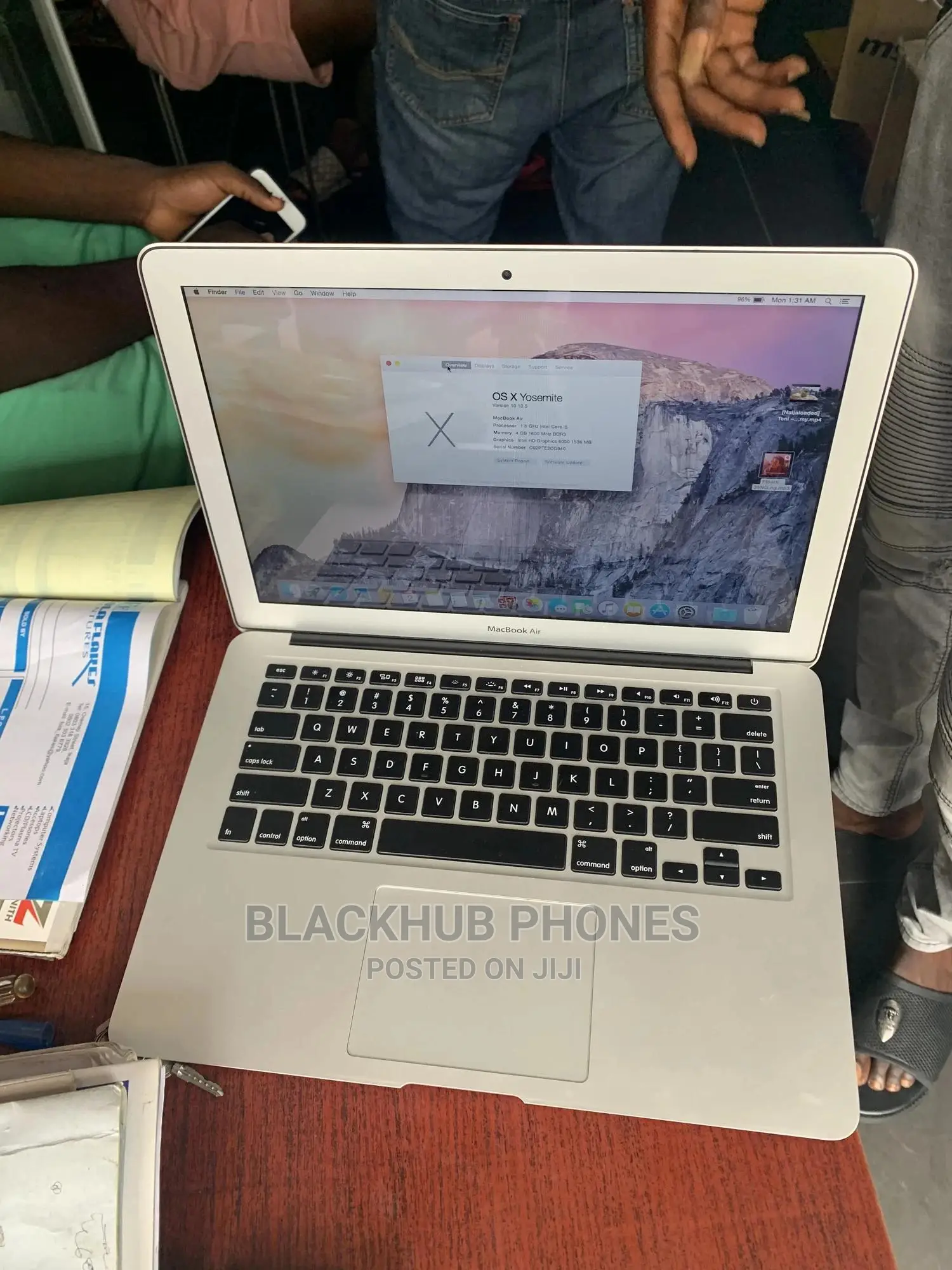 Laptop Apple MacBook Air 2015 4GB Intel Core I5 SSD 128GB