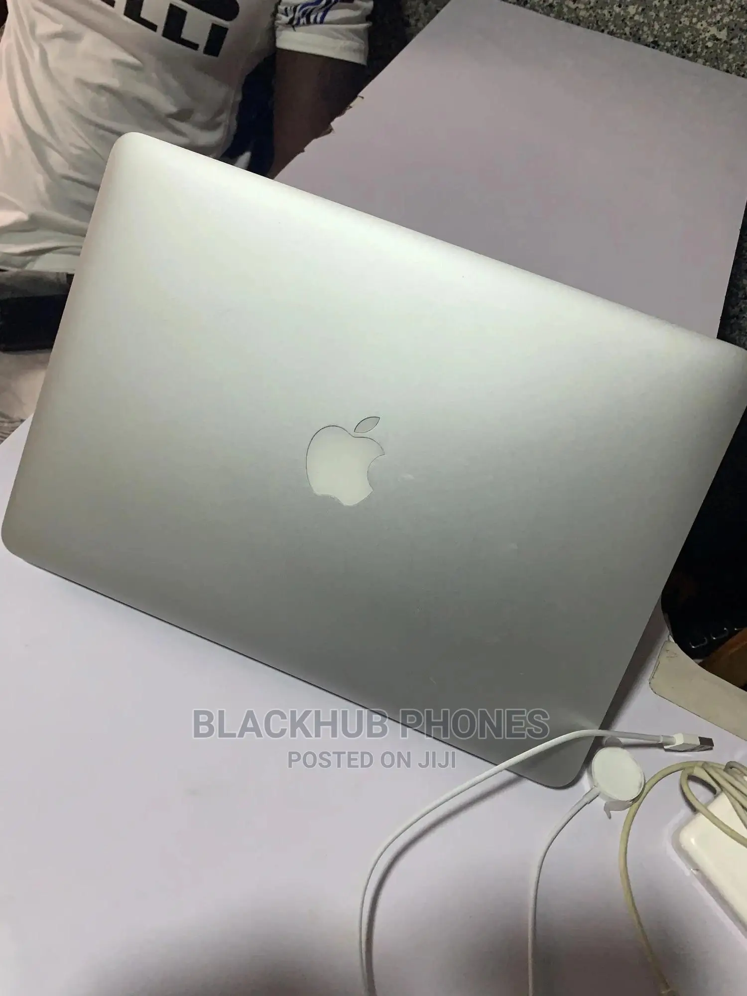 Laptop Apple MacBook Air 2015 4GB Intel Core I5 SSD 128GB