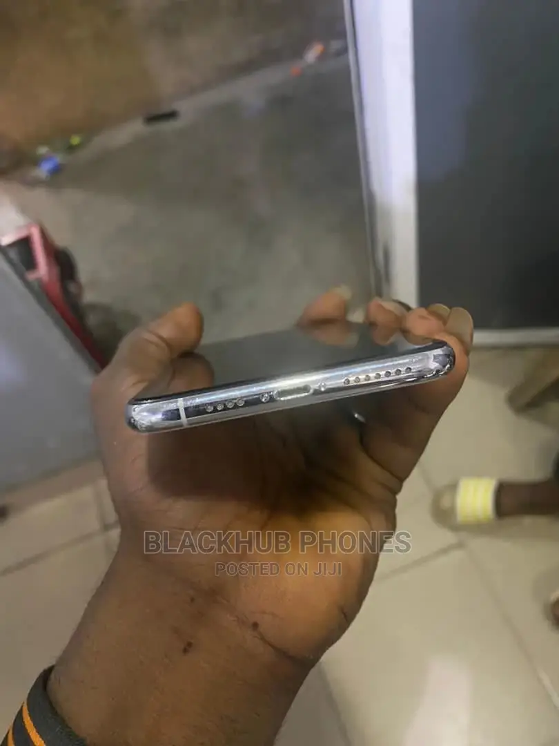 Apple iPhone 11 Pro Max 64 GB Gold