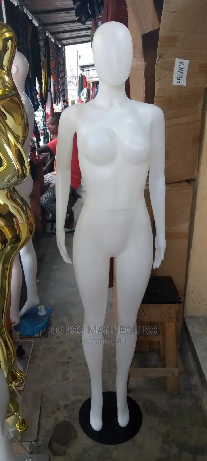 Egg Face Detachable White Plastic Female Mannequins