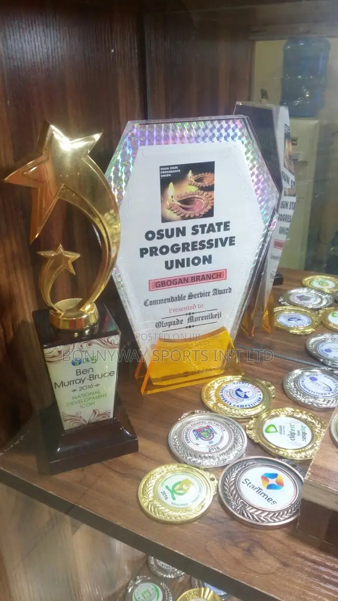 High Quality Award Plaque And Branding