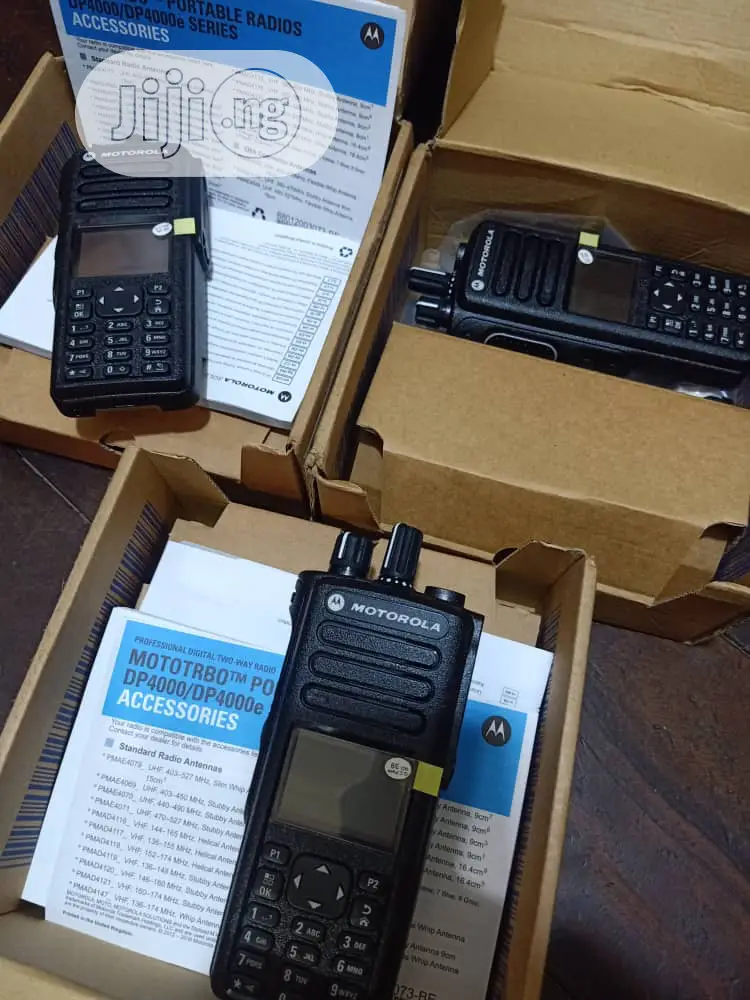 Motorola Walkie Talkie Dp4801e