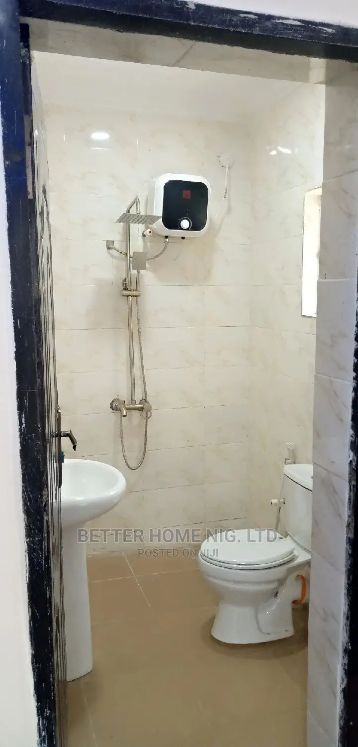 Furnished 2bdrm Bungalow in Oluyole for rent
