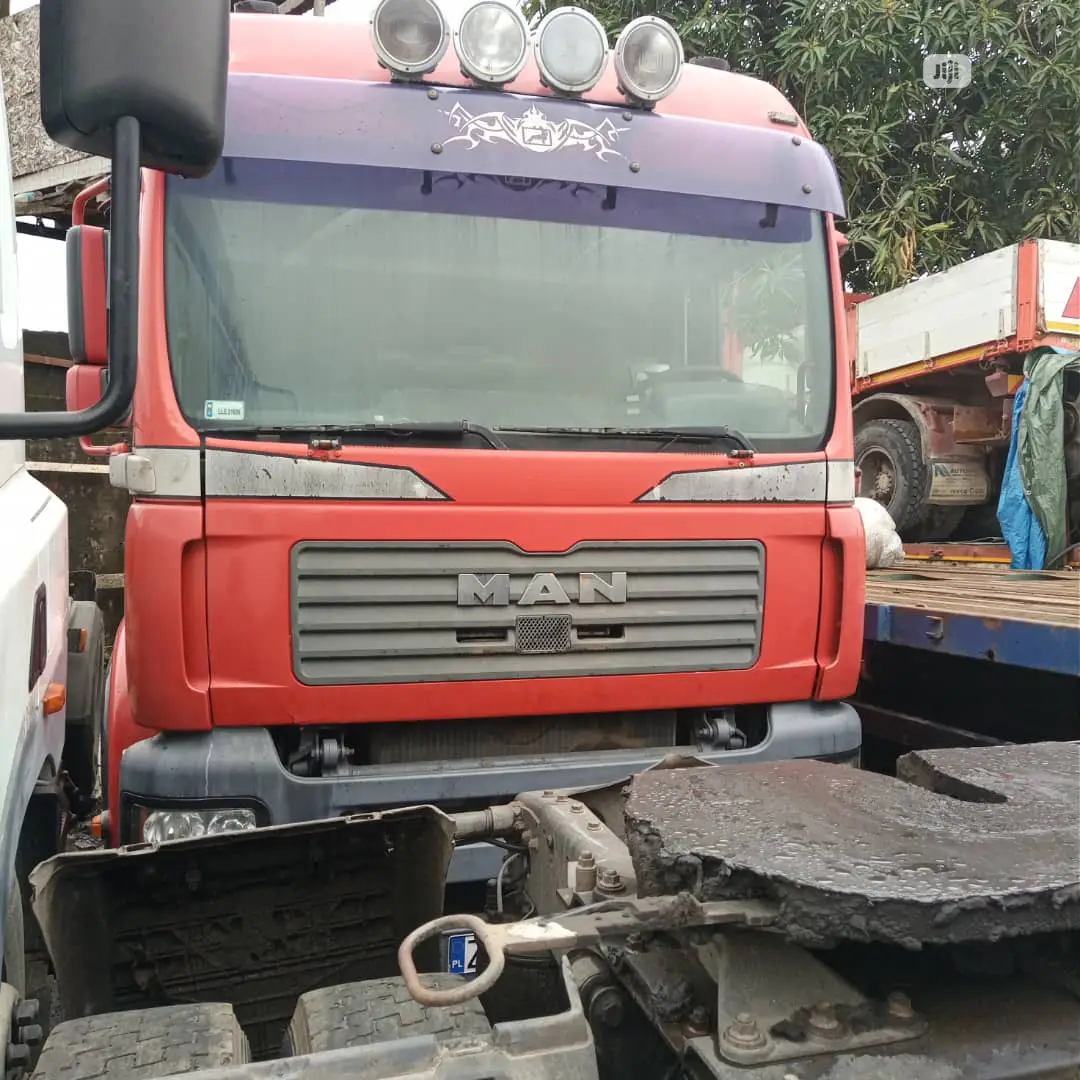 Newly Arrived MAN TGA Injector Six Tyres Head Truck