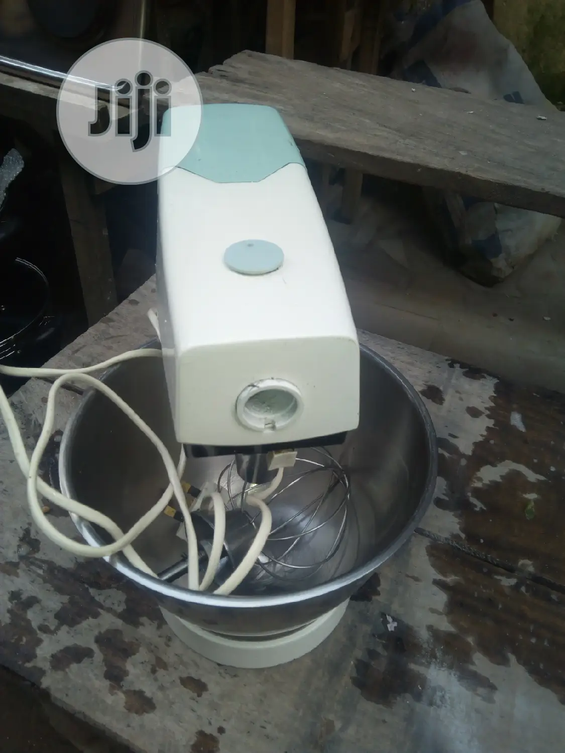 Kenwood Chef Stand Mixer 5 Litres Stainless Bowl,3 Springles