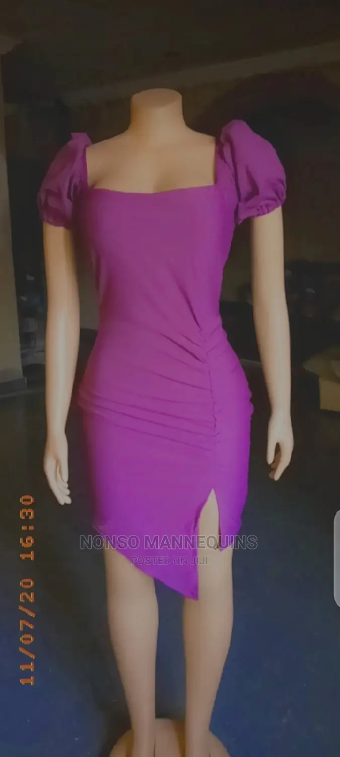 Headless Plastic Busty Female Size 10 Mannequins With Bum