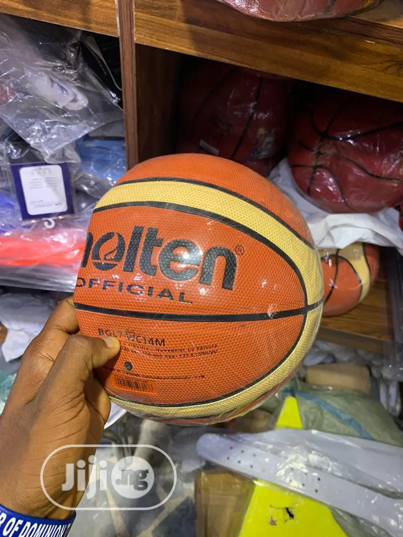 Official Molten Basketball