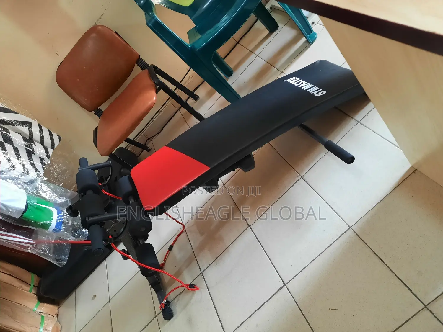 Tummy Trimmer Sit-Up Bench