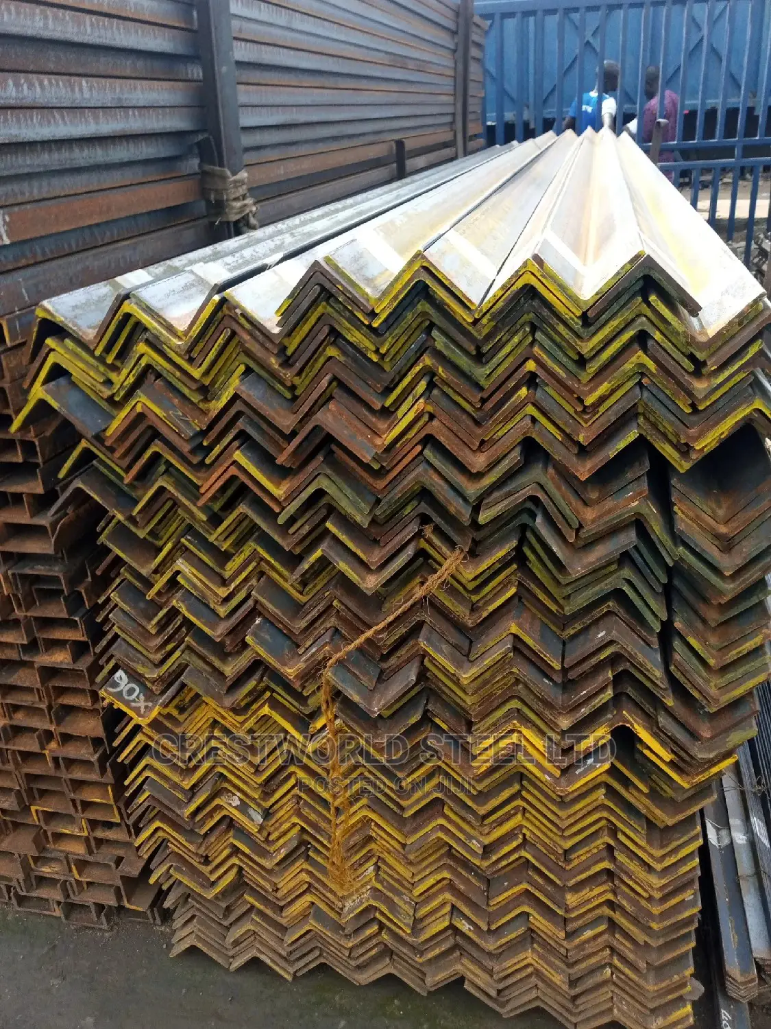 60*60*6mm Angle Iron