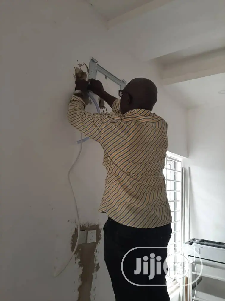 AC Repairs And Maintenance