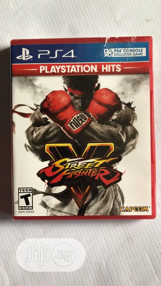 Street Fighter v (PS4)
