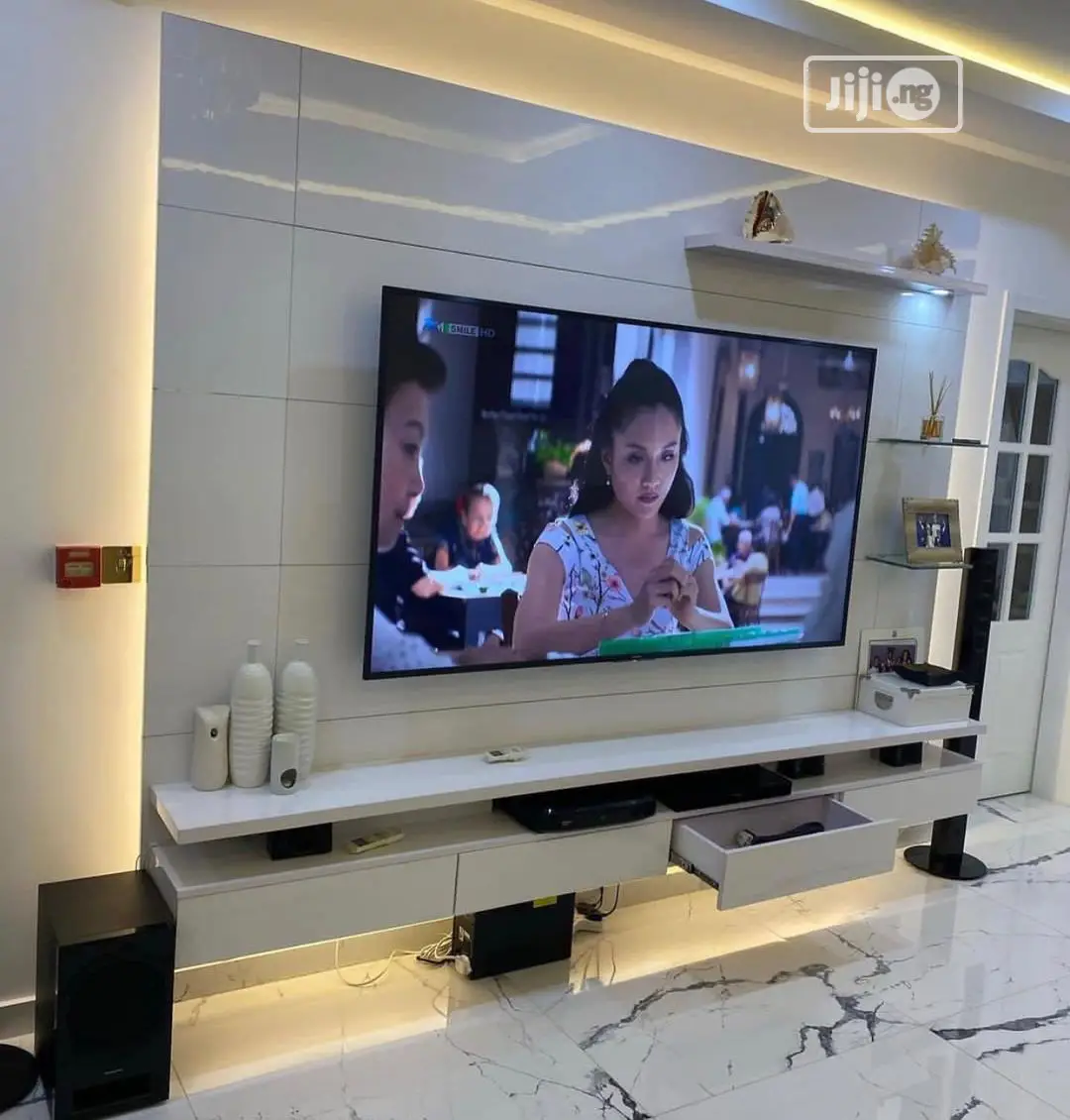 Media Unit Entertainment Wall TV Stand
