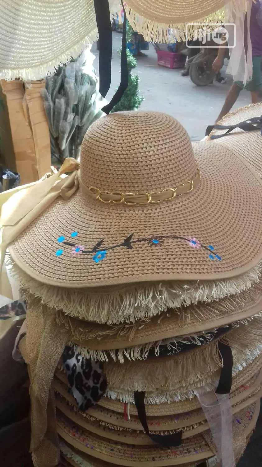 Trendy Fashion Ladies Hat