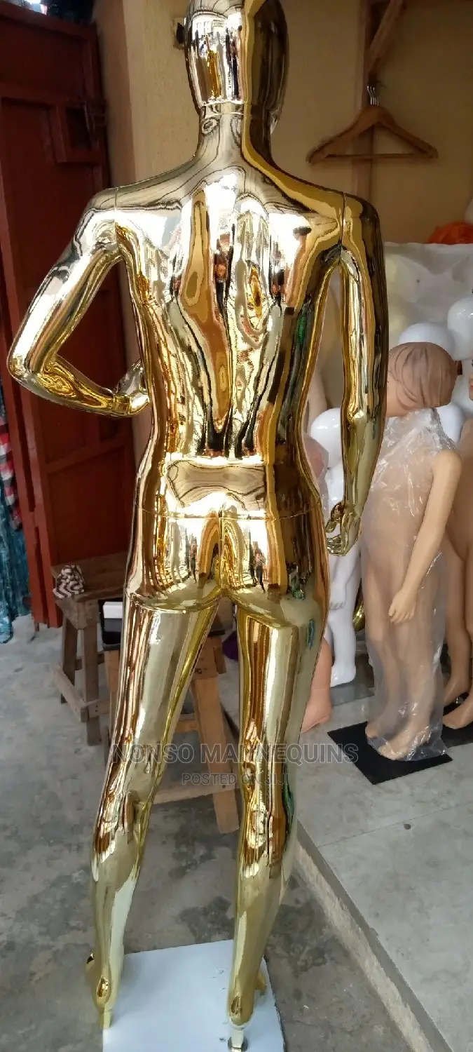 Big Breast Size 10 Gold Chrome Mannequins