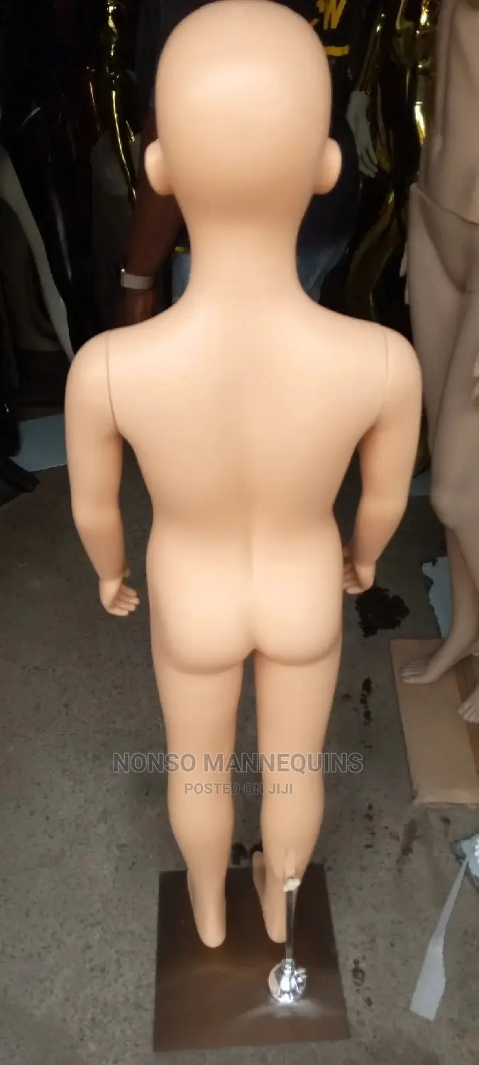 Unisex Plastic Age 5 to 10 Years Dispatch Mannequin