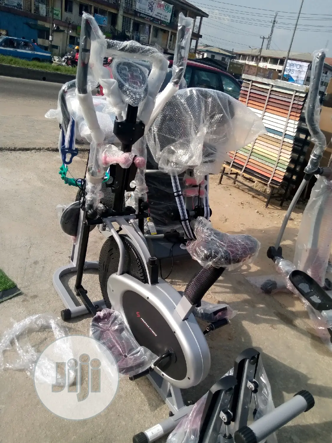 New Elliptical Bike With Stepper Twister.