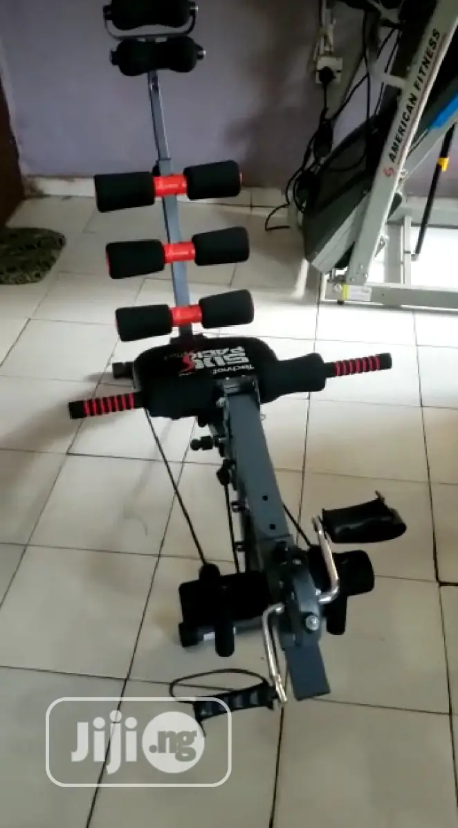 Six Packs Wonder Core With Pedal