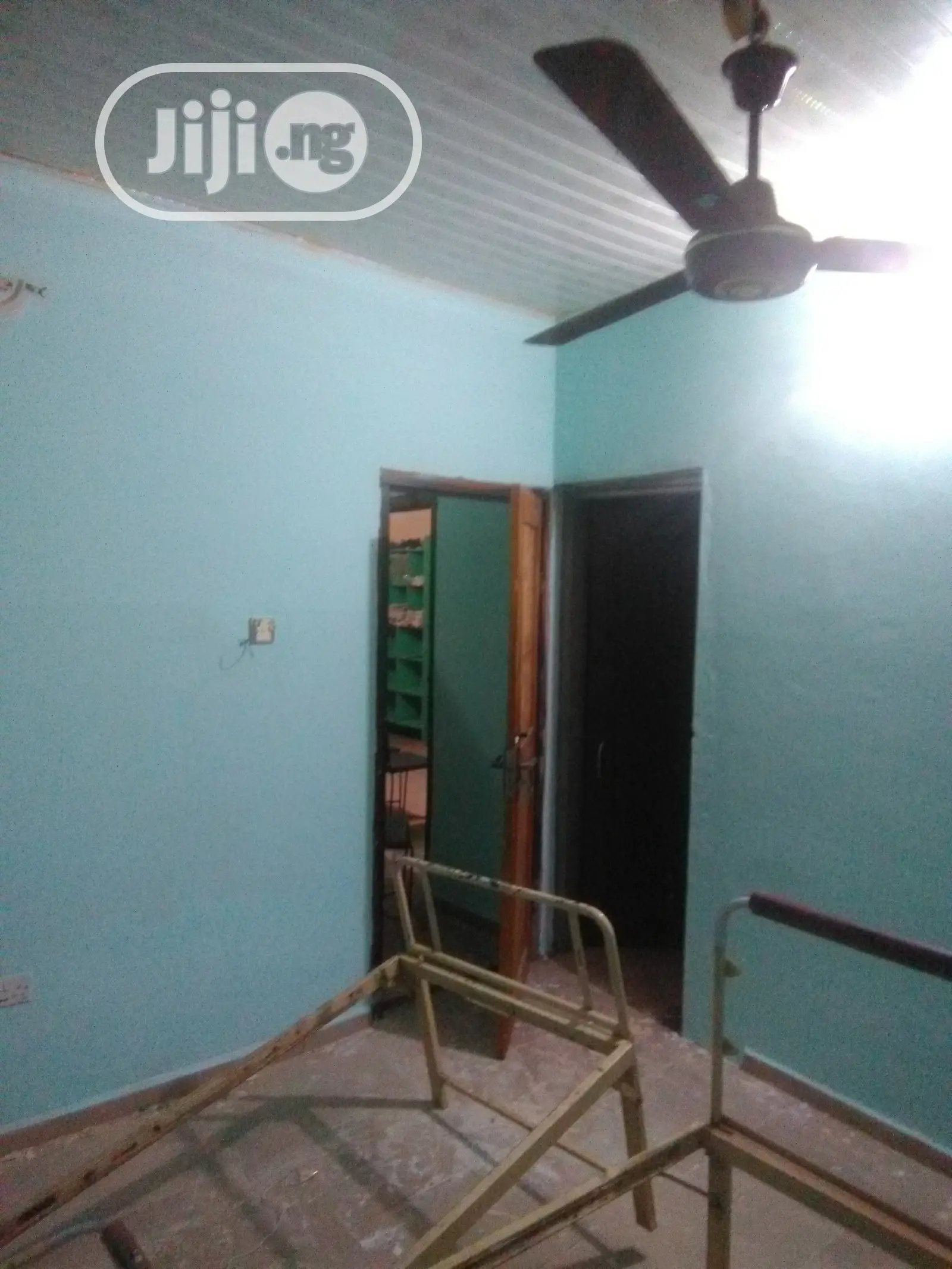 Painting and Screeding