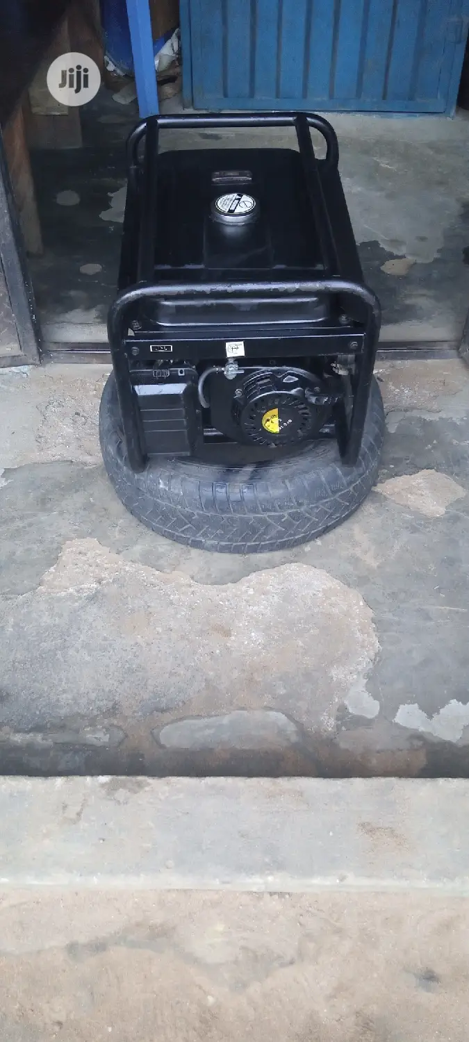 Very Strong 2.8KVA SUMEC FIRMAN SPG3000E2 Gen With D Receipt