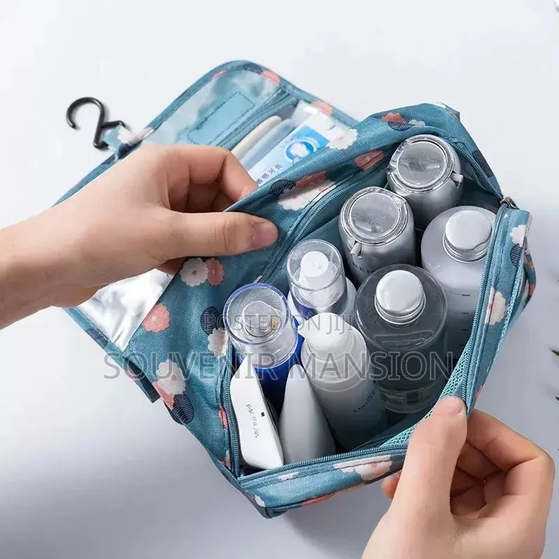 Travel Wash / Cosmetic Bag