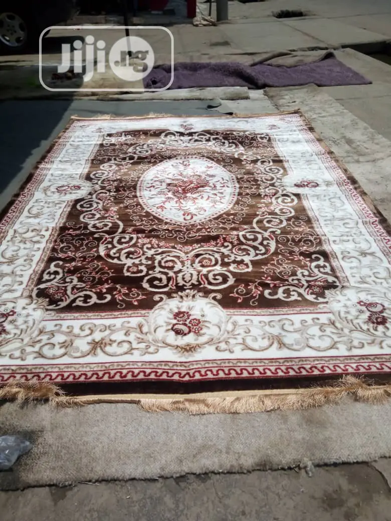 Coffee Brown Background Arabian Center Rugs 7/10