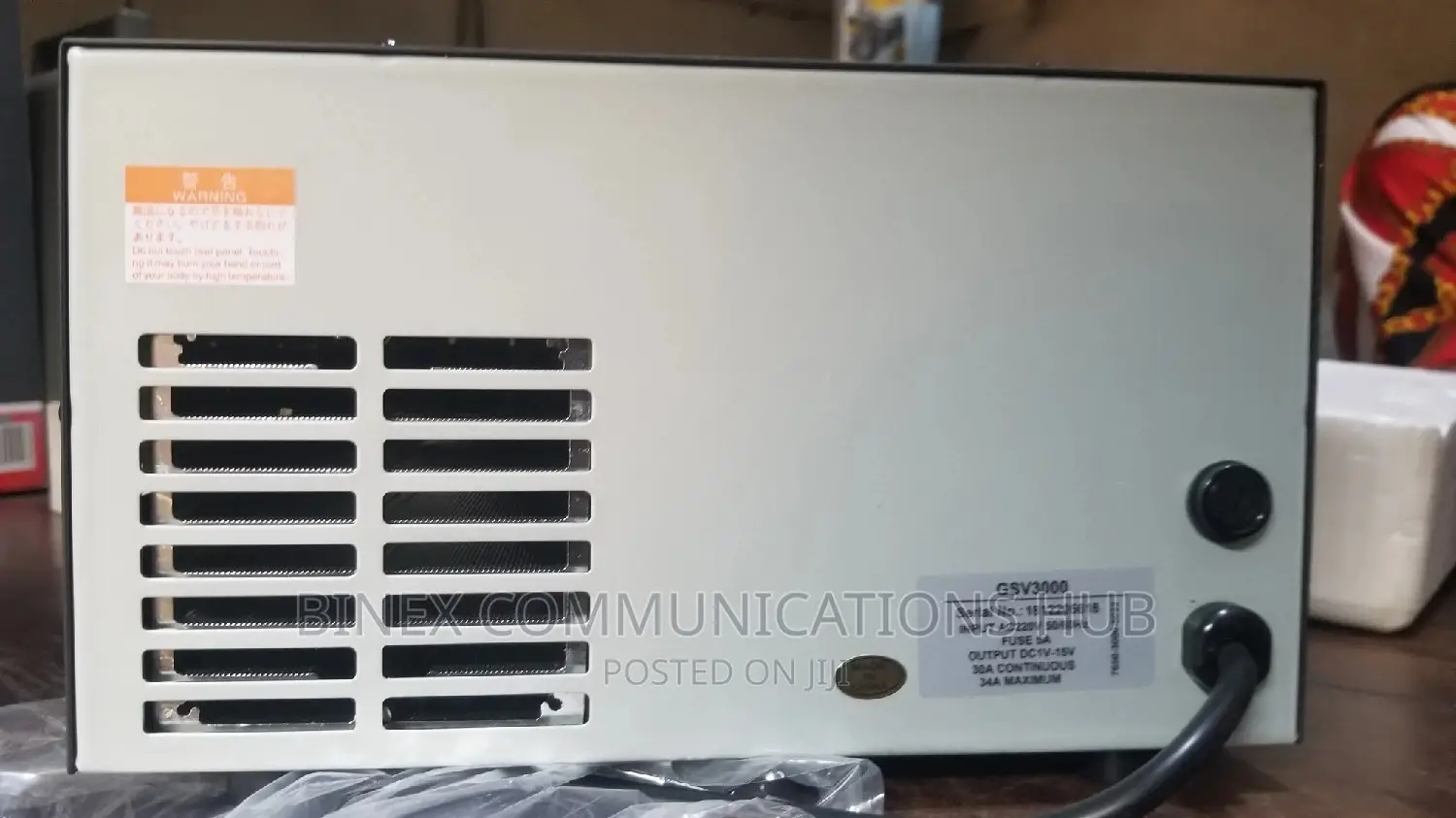 Original Diamond 20V Base Power Supply.