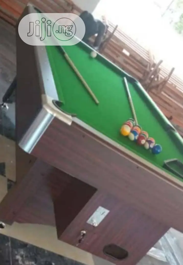 New 8ft Snooker Table With Coins