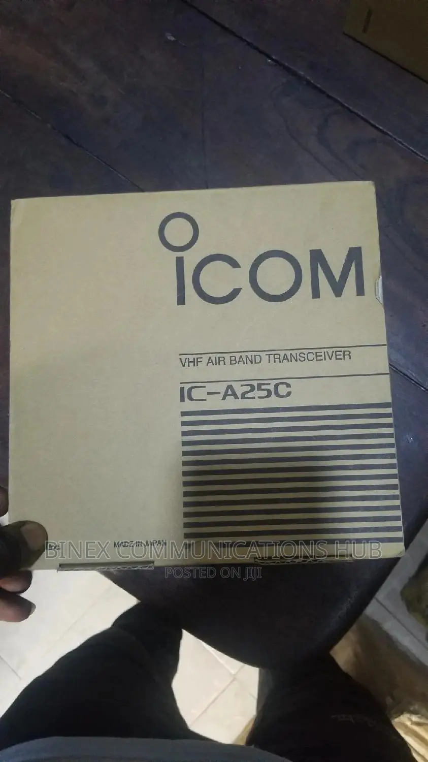 Icom A25ce Airband Transciever