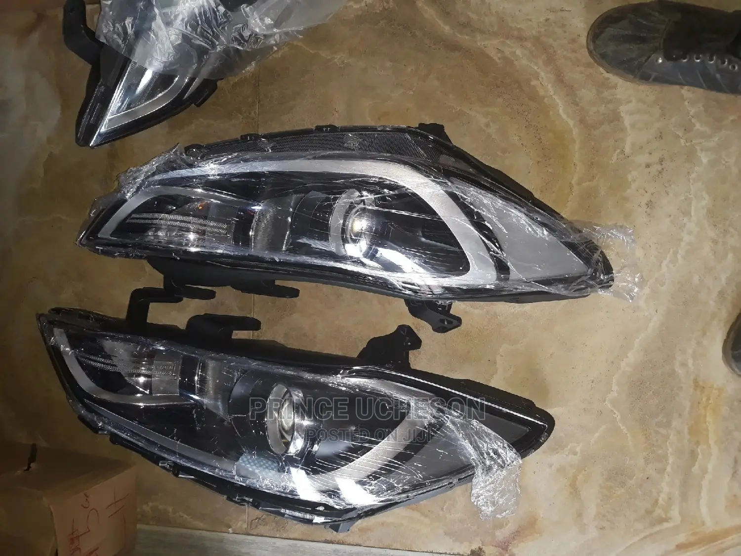 Headlight Set for Hyundai Elentra 2017