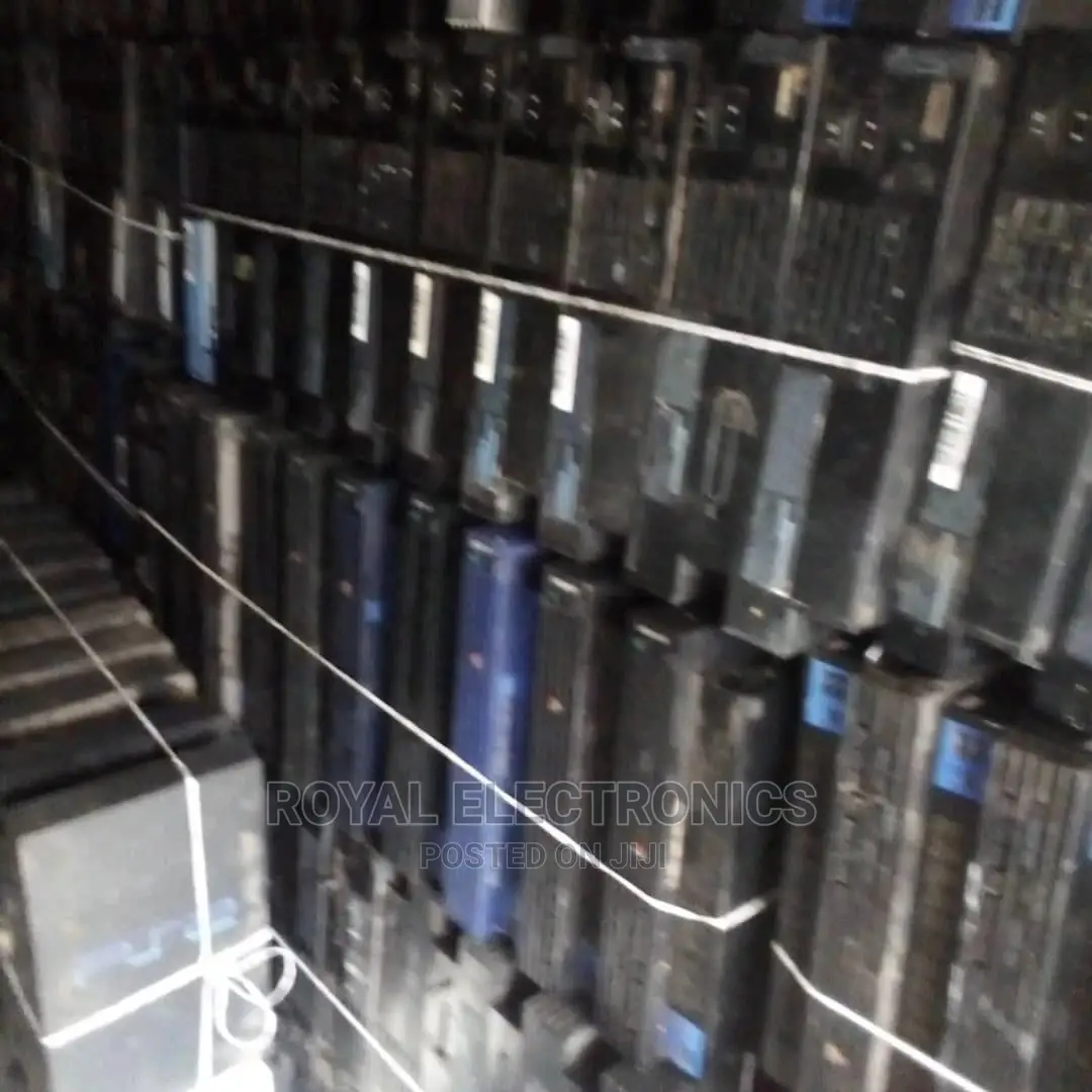 Direct Uk PS2; Game With 20 Games Downloaded With 2 Pads